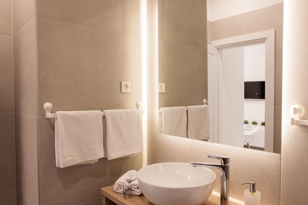 Tesla Boutique Apartments & Rooms Zagreb Room photo
